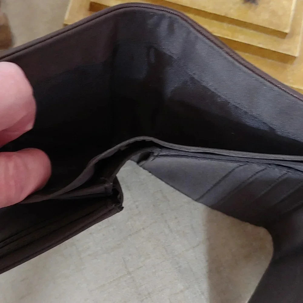 Women's Wallet by Relic - Picture 5 of 10